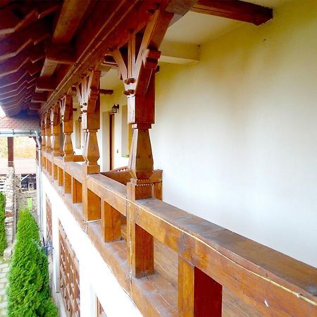 Pension Casa Iurca Sighetu Marmaţiei Buitenkant foto