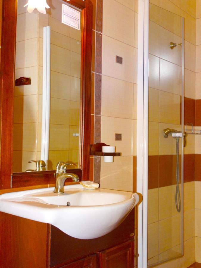 Pension Casa Iurca Sighetu Marmaţiei Buitenkant foto