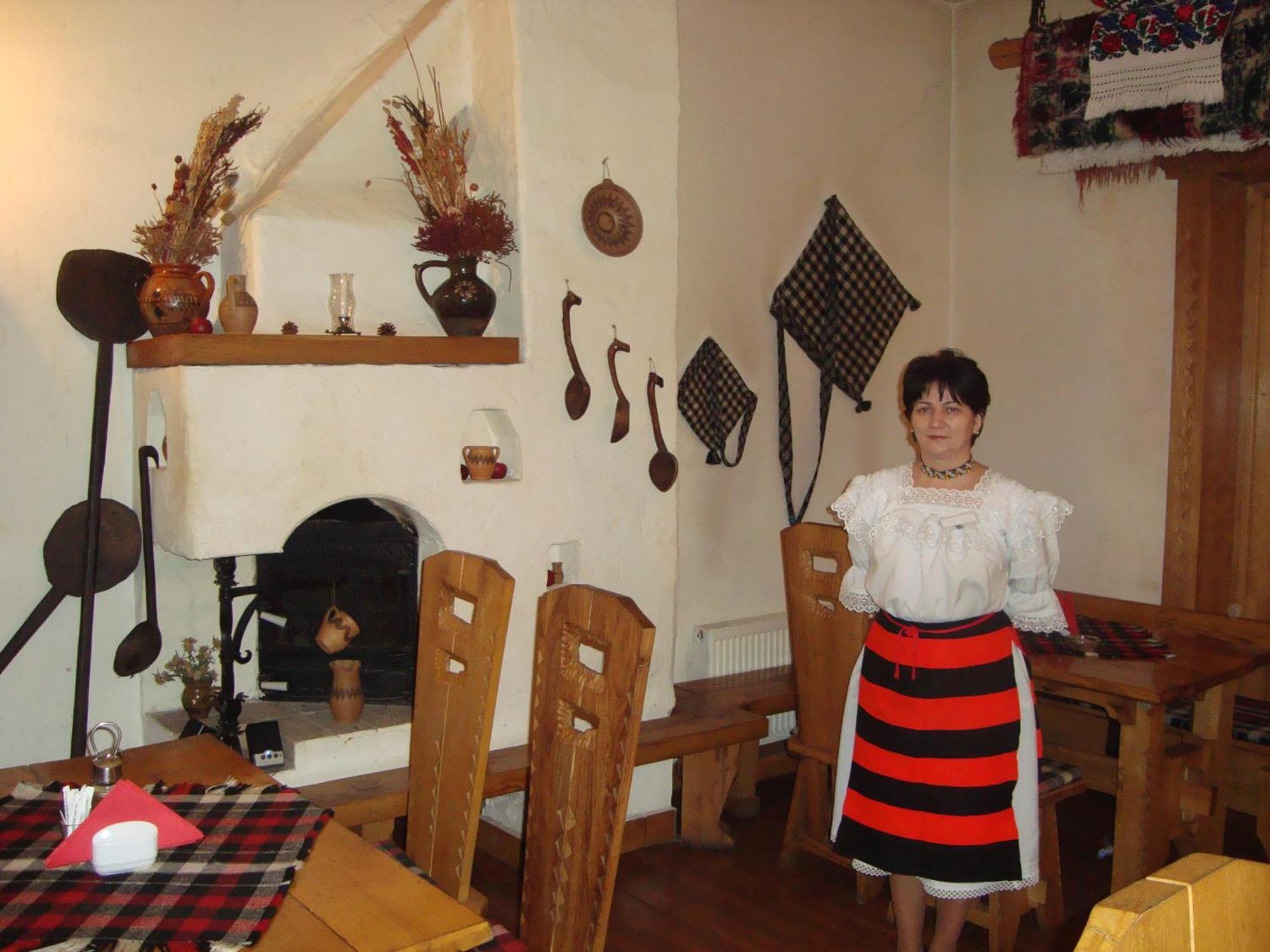 Pension Casa Iurca Sighetu Marmaţiei Buitenkant foto